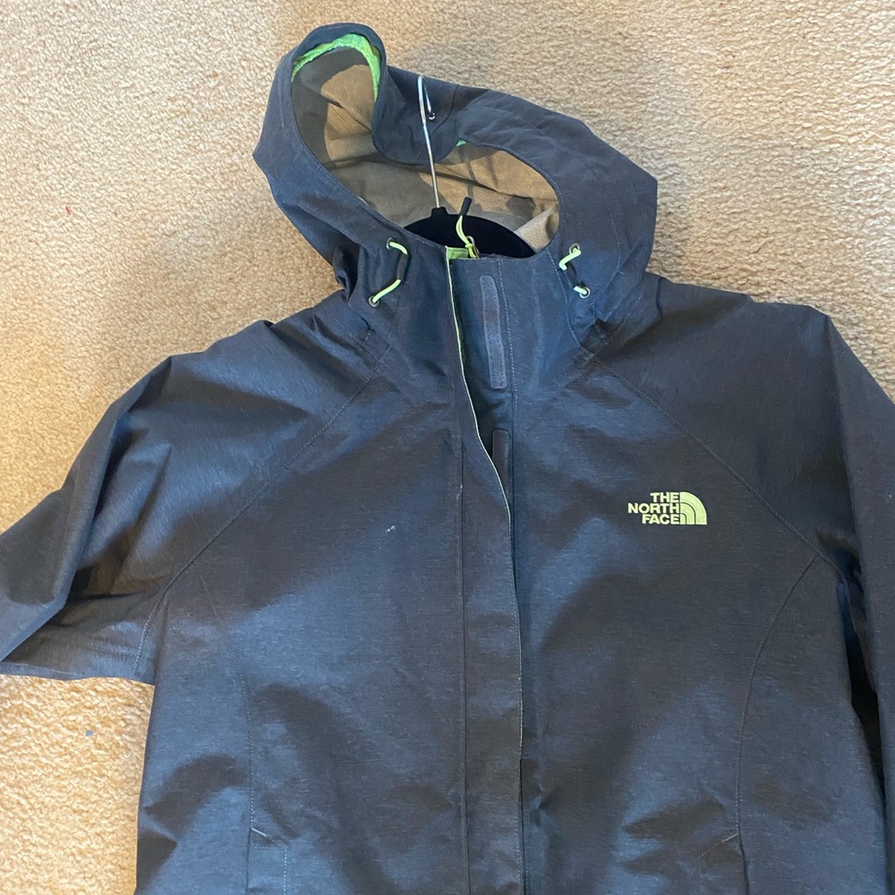 North Face Rain Jacket NWT